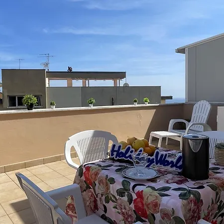 Διαμέρισμα La Terrazza Sul Porto By World Σαβόνα